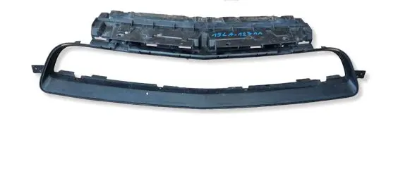 Dodge Challenger Front bumper upper radiator grill PA6A8L7