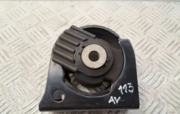 Toyota Avensis T270 Engine mount bracket DDF4910808 123610R040
