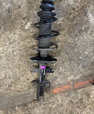 Renault Captur II Front shock absorber/damper 543027183R