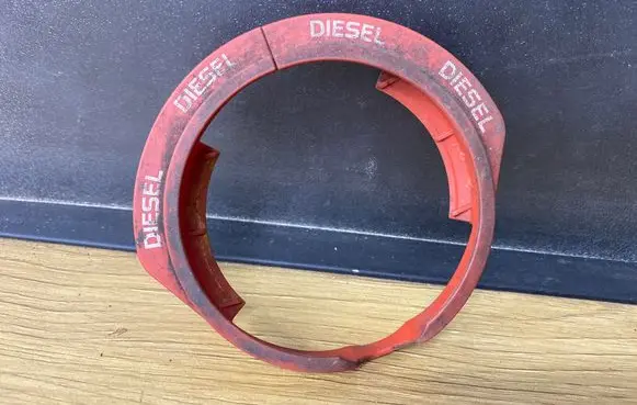 Mercedes-Benz B W245 Fuel tank cap trim A1694710171