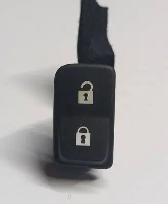 Volvo C30 Central locking switch button 30773333 03451500 30773334