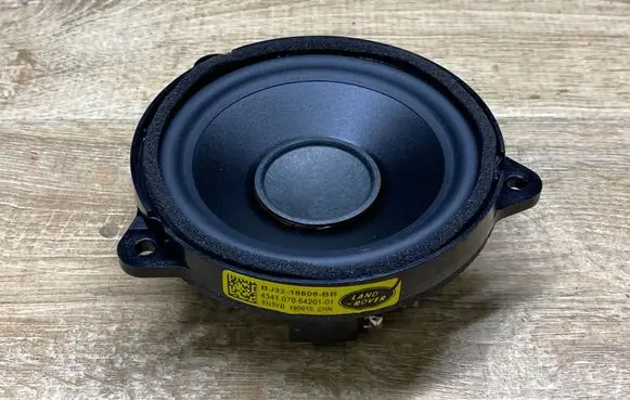 Land Rover Discovery 5 Front door speaker BJ3218808BB EN3VB190610 434107864261