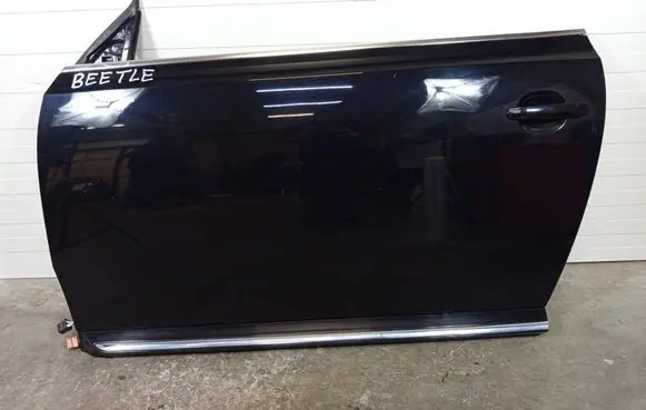 Volkswagen Beetle A5 Front door DRZWIBEETL