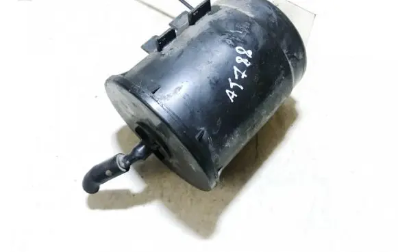 Active carbon filter fuel vapour canister