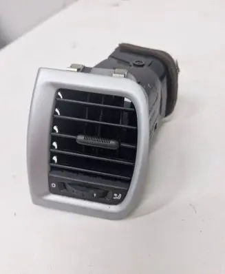 Skoda Fabia Mk2 (5J) Dashboard side air vent grill/cover trim 5J0819701E