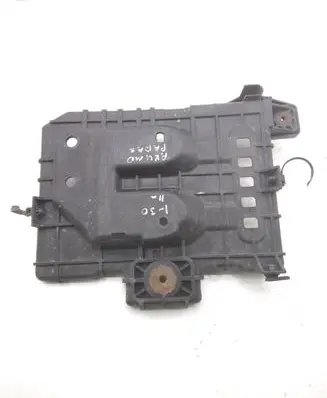 Hyundai i30 Battery tray 371502H000