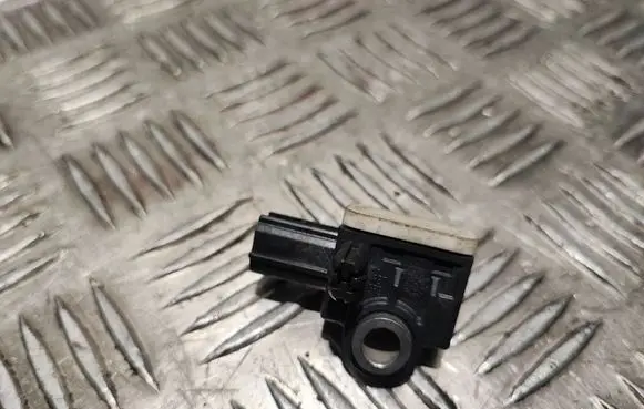Volvo S60 Airbag deployment crash/impact sensor 31334336