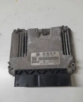 Volkswagen Golf V Engine control unit/module 03G906021DN 1039S16788 0281013289