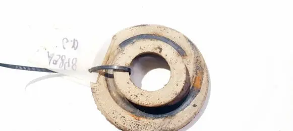 Volkswagen Touran I Front coil spring rubber mount 1k0512149b