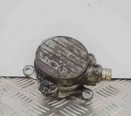 Renault Master II Vacuum pump 8200102535