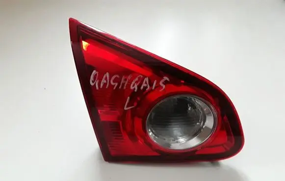 Nissan Qashqai+2 Tailgate rear/tail lights 89071063
