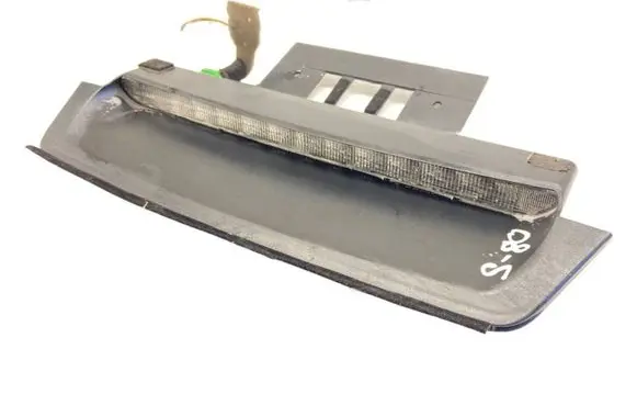 Volvo S80 Third/center stoplight 148316