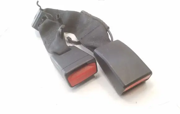 BMW 3 F30 F35 F31 Middle seatbelt buckle (rear) 7355471