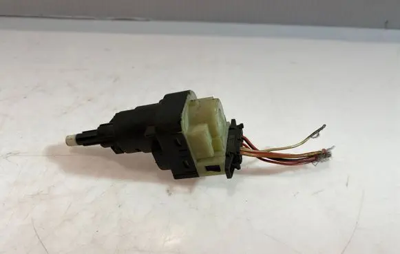 Brake pedal sensor switch