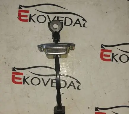 Mazda 3 III Front door check strap stopper
