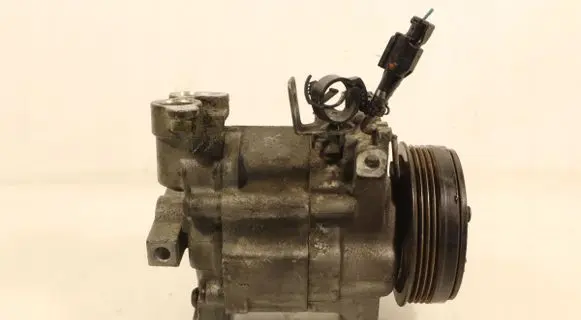 Subaru Impreza III Air conditioning (A/C) compressor (pump) 11FG001