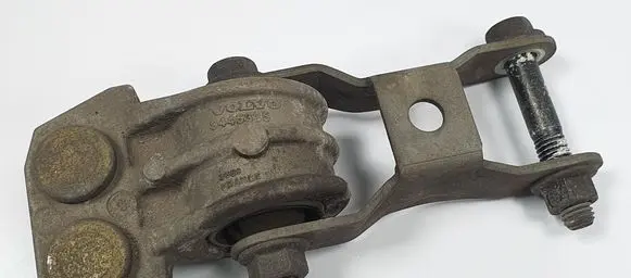 Ford Mondeo Mk III Engine mount vacuum valve 9445335