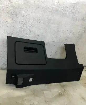 Audi Q3 F3 Dashboard lower bottom trim panel 0480369