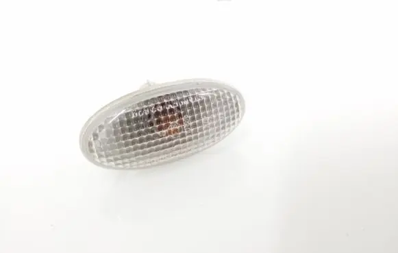 Mazda 6 Front fender indicator light