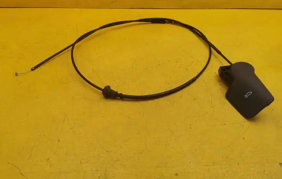 Audi Q8 Engine bonnet/hood lock release cable 4M8823535F 4M8823633F