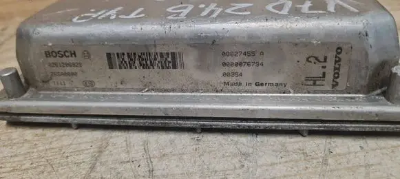 Volvo XC70 Engine control unit/module 0261206828