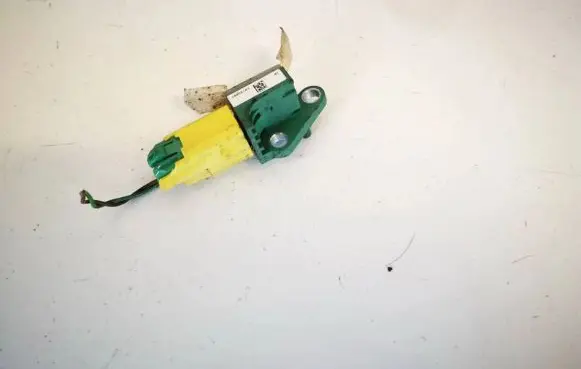 Volkswagen PASSAT B6 Airbag deployment crash/impact sensor 3c0909606