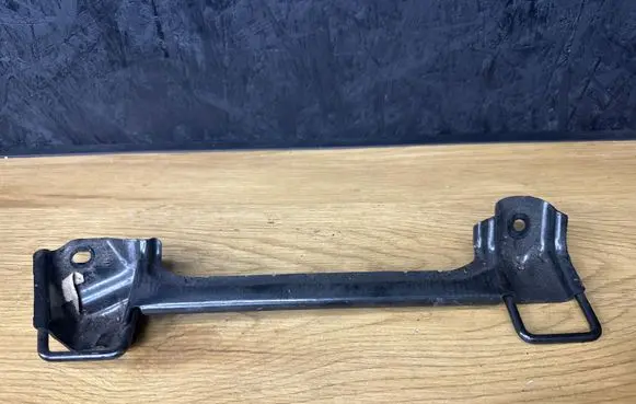Toyota Avensis T250 ISOFIX Bracket