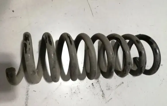 Mercedes-Benz C W203 Rear coil spring 36A960