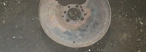 Opel Zafira B Rear brake disc plate dust cover 