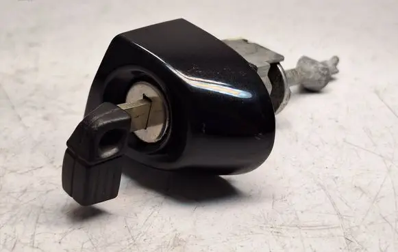 BMW 3 E92 E93 Coupe door lock (next to the handle) 51217187853 51217199853