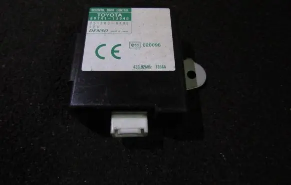 Toyota Corolla Verso E121 Other control units/modules 8974113040 2513000100