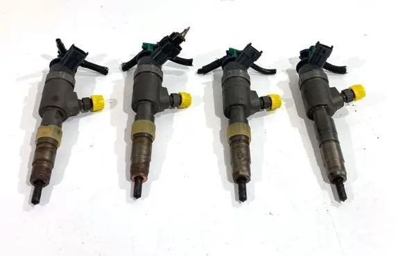Ford Focus Fuel injectors set CV6Q9F593AA