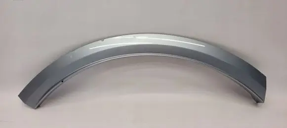 Audi Q8 Front arch trim 