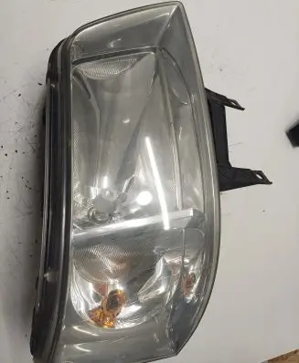 Volkswagen Transporter - Caravelle T5 Headlight/headlamp 1305235738