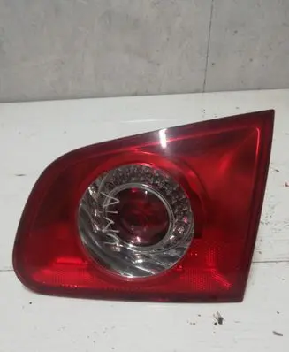 Volkswagen PASSAT B6 Tailgate rear/tail lights