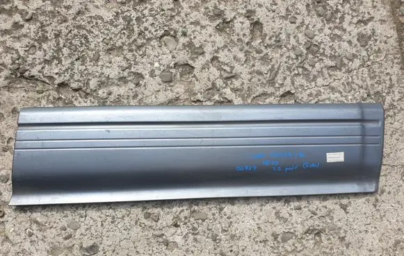 Toyota Land Cruiser (HDJ90) Front door trim (molding) 7507160010