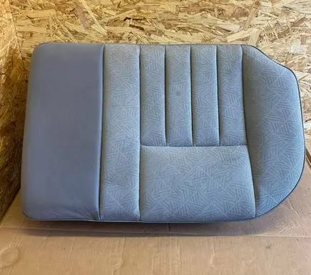 Mercedes-Benz E W124 Rear seat 