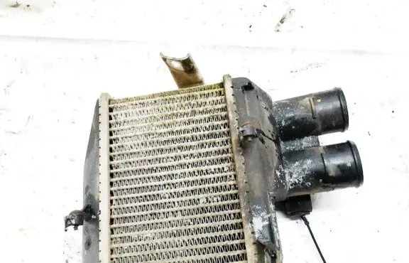 Mitsubishi Carisma Intercooler radiator