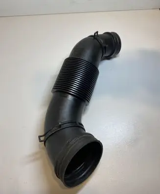 Audi Q7 4L Air intake hose/pipe 7L6129627F