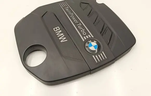 BMW 3 F30 F35 F31 Engine cover (trim) 7810800 20552610 7810802
