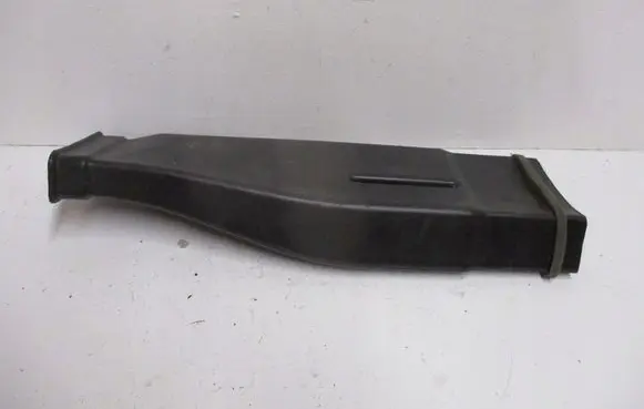 BMW 2 Active Tourer U06 Cabin air duct channel 103720500A