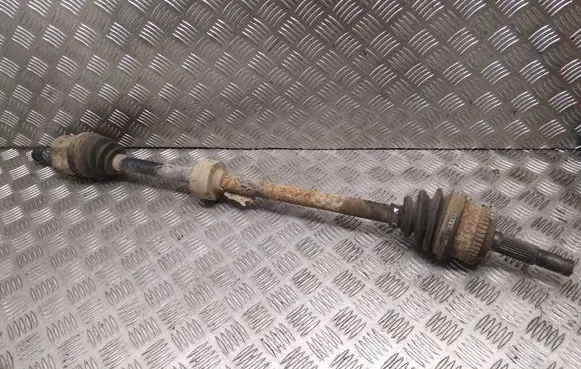 Nissan Primera Front driveshaft