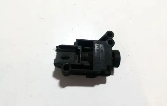 Ford Mondeo Mk III Fuel cut-off switch f2ab9341aa 9130x284e3