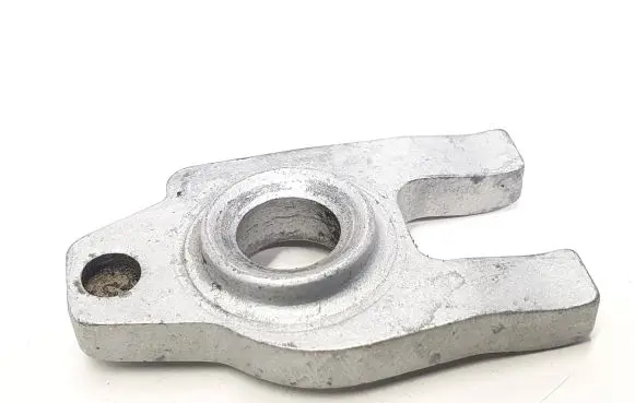 Nissan Qashqai+2 Fuel Injector clamp holder