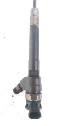 Nissan Qashqai Fuel injector 0445110546