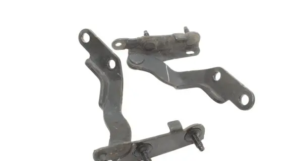 Nissan X-Trail T32 Tailgate/trunk/boot hinge