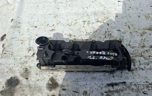 Skoda Superb B8 (3V) Rocker cam cover 04L103475