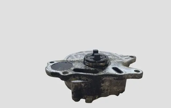 Volkswagen PASSAT B6 Vacuum pump 03L145100