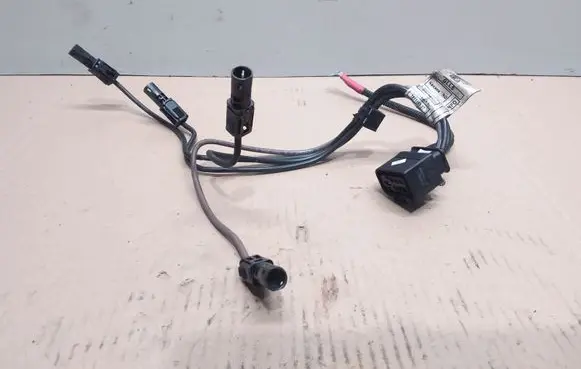 BMW 5 F10 F11 Glow plug wires 7811162