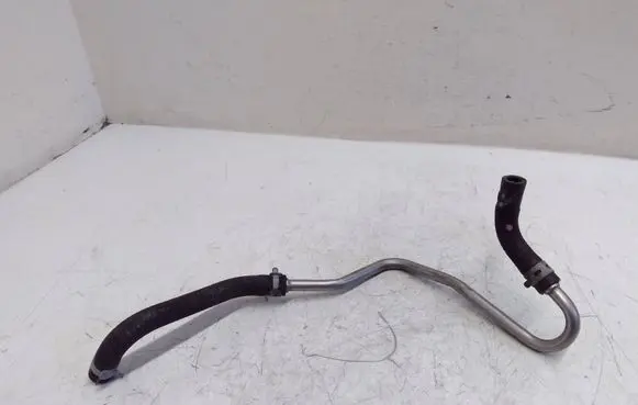 Volkswagen PASSAT B8 Exhaust gas pipe 